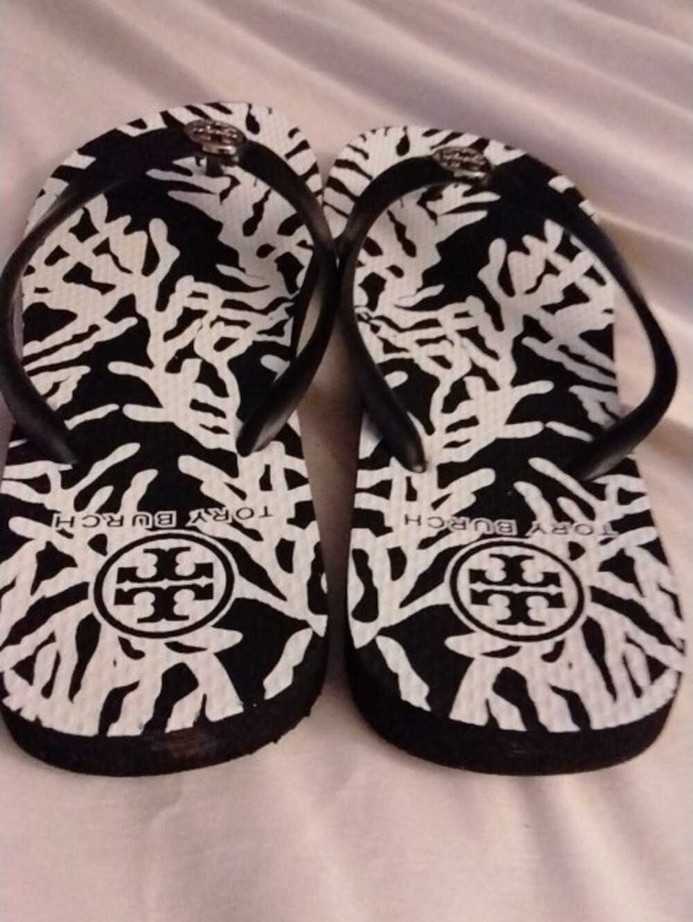 Tory Burch Black and White Zebra-Print Logo Flip Flops - Picture 6 of 8